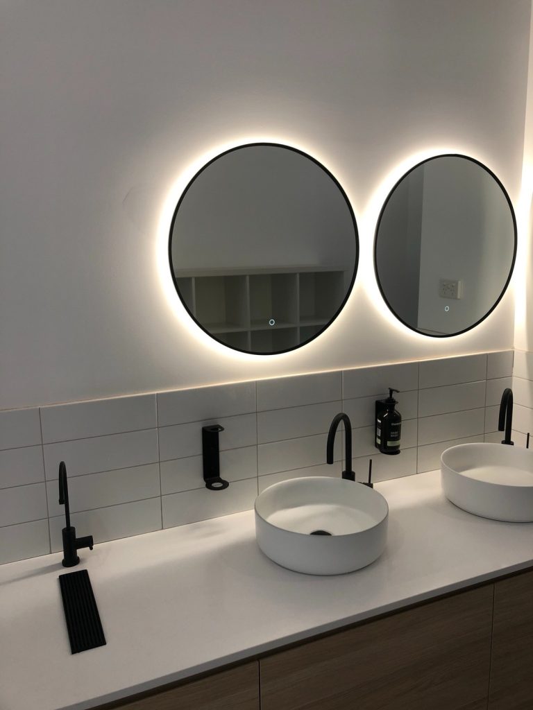 Interior Bathroom Luxury Fit-out